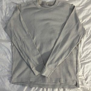 uniqlo waffletop sweatshirt